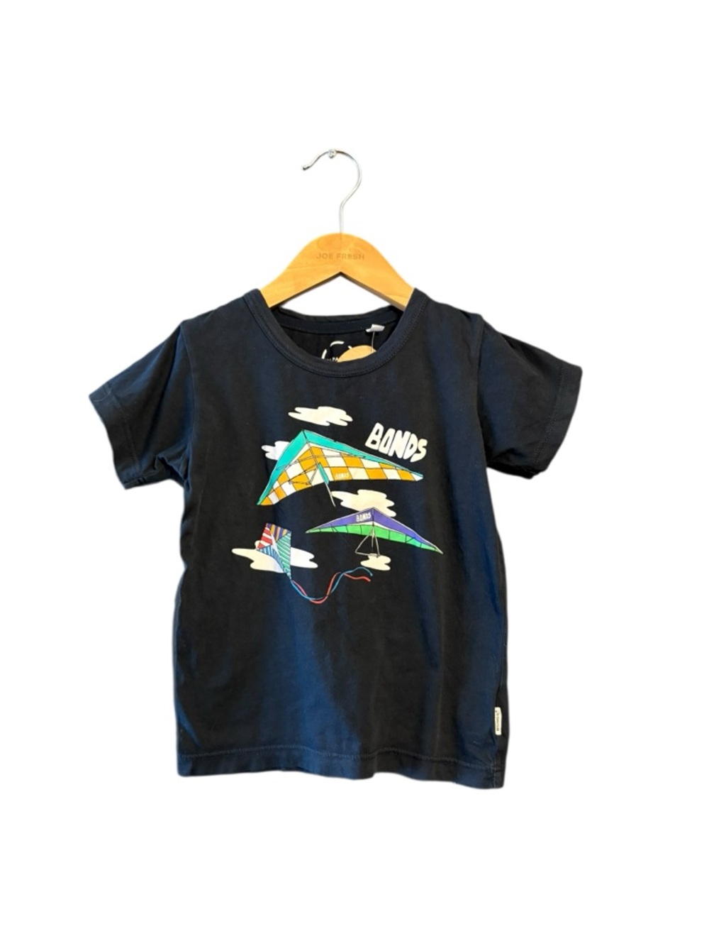 Bonds Navy Tee with Colorful Kite Graphic